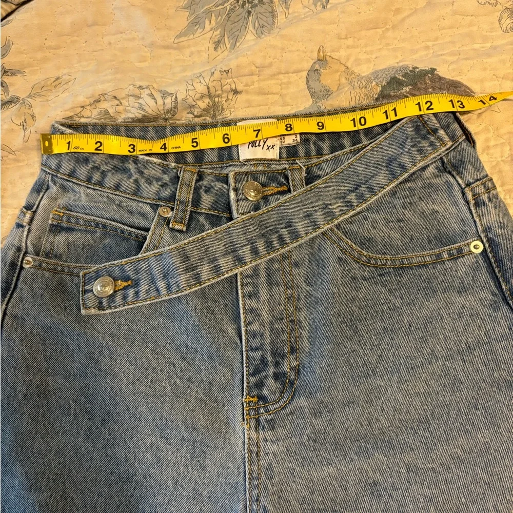 Princess Polly High Rise Jeans - Picture 3 of 5